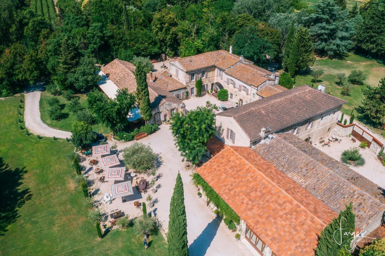 Mas Des Comtes De Provence Hotel Tarascon Exterior photo