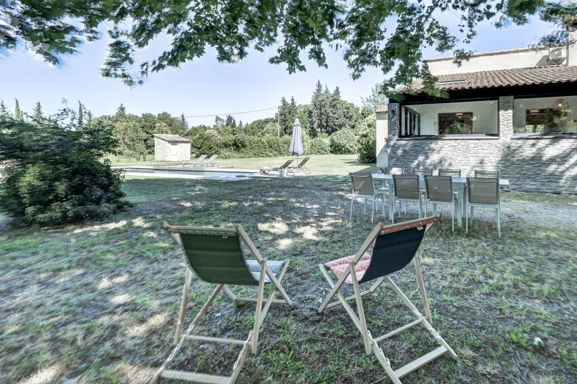 Mas Des Comtes De Provence Hotel Tarascon Exterior photo