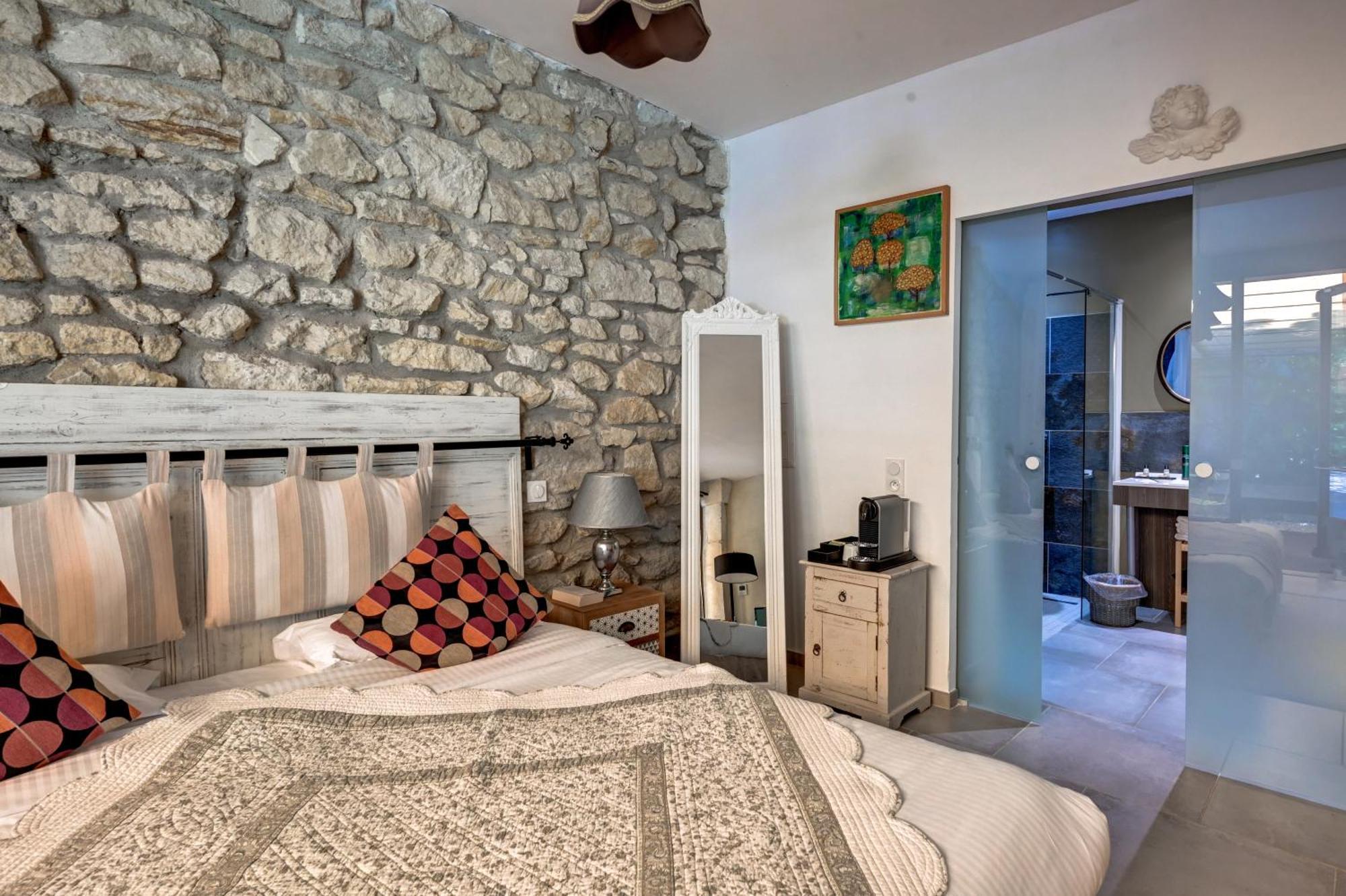 Mas Des Comtes De Provence Hotel Tarascon Exterior photo